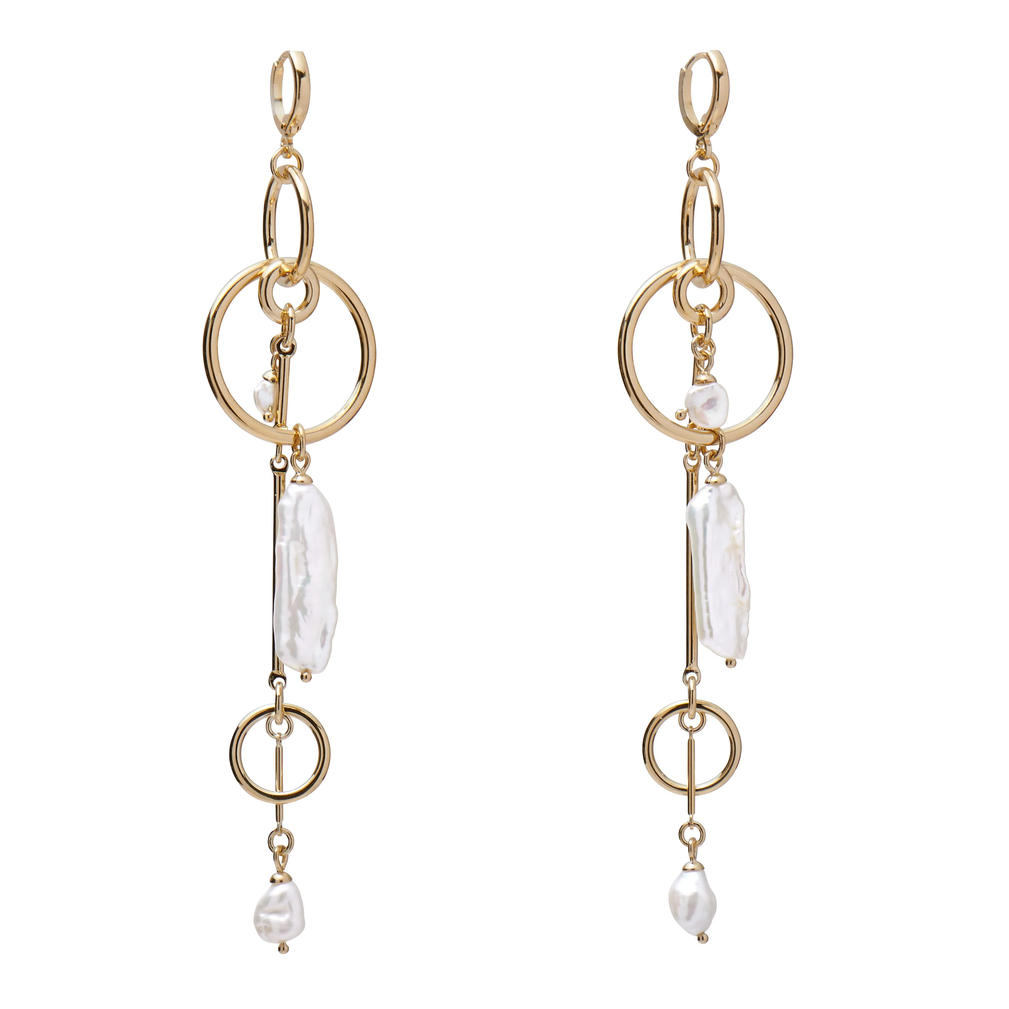 Pearl Mobile Earring in Gold