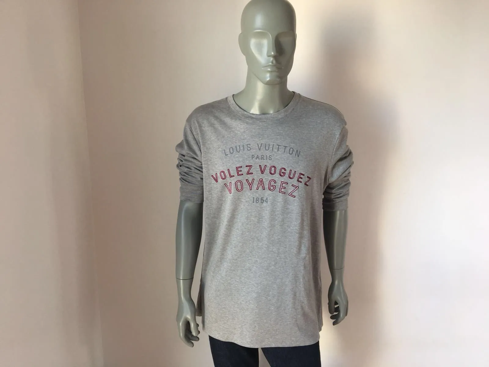 "Volez Voguez Voyagez" Shirt