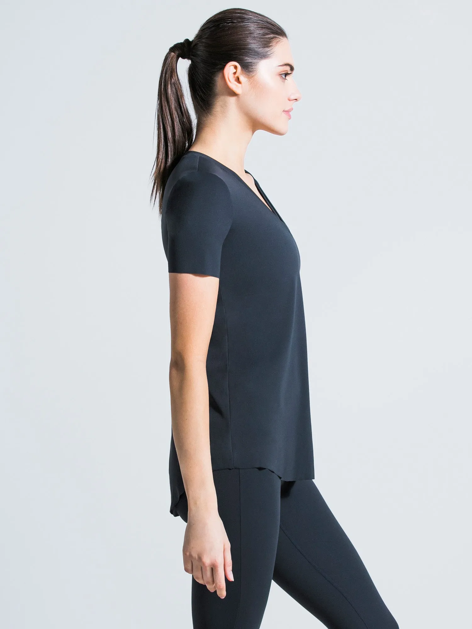 RELAXED NUDE TEE