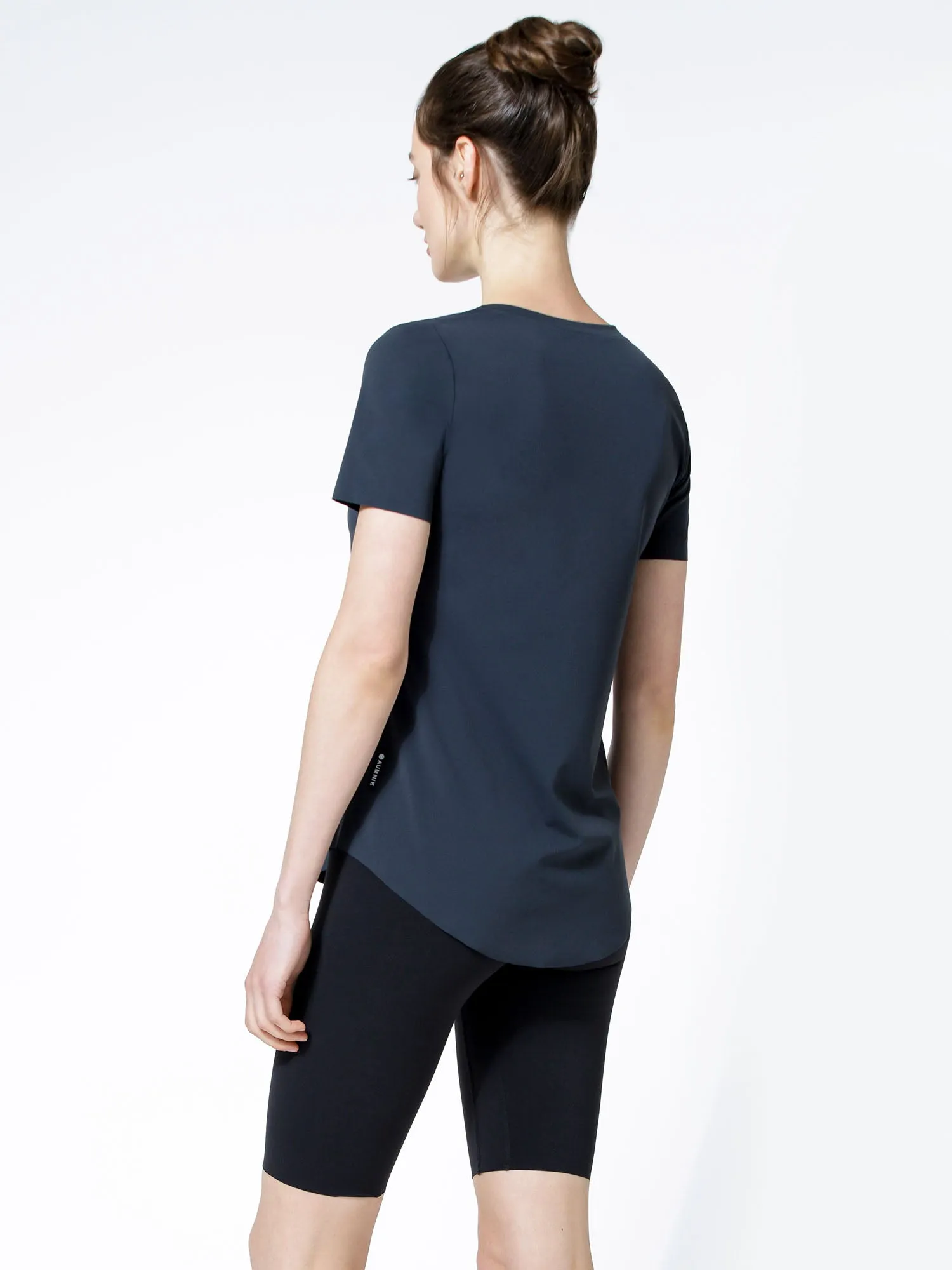RELAXED NUDE TEE