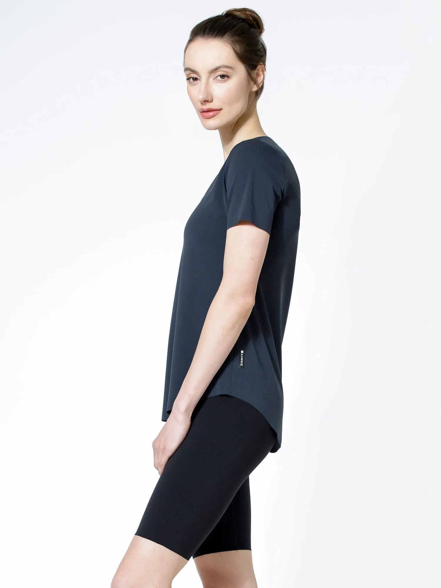 RELAXED NUDE TEE