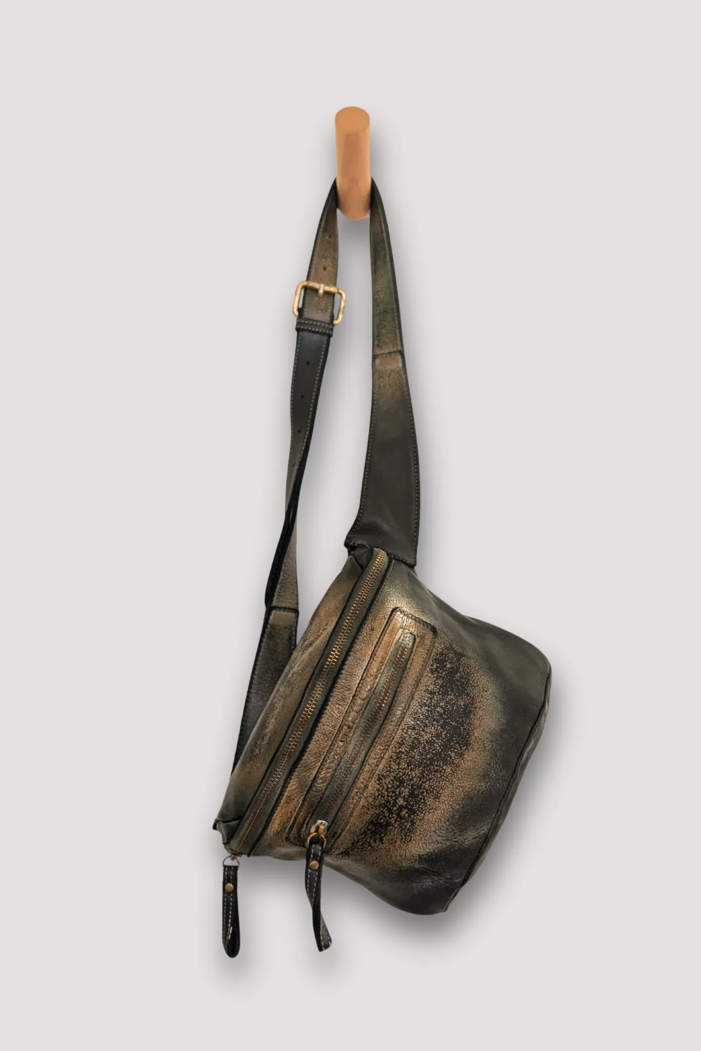 Rider Crossbody Sling Bag - Raw Onyx - MENS - CANADA