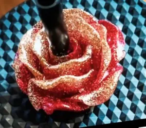 Rose Straw Topper