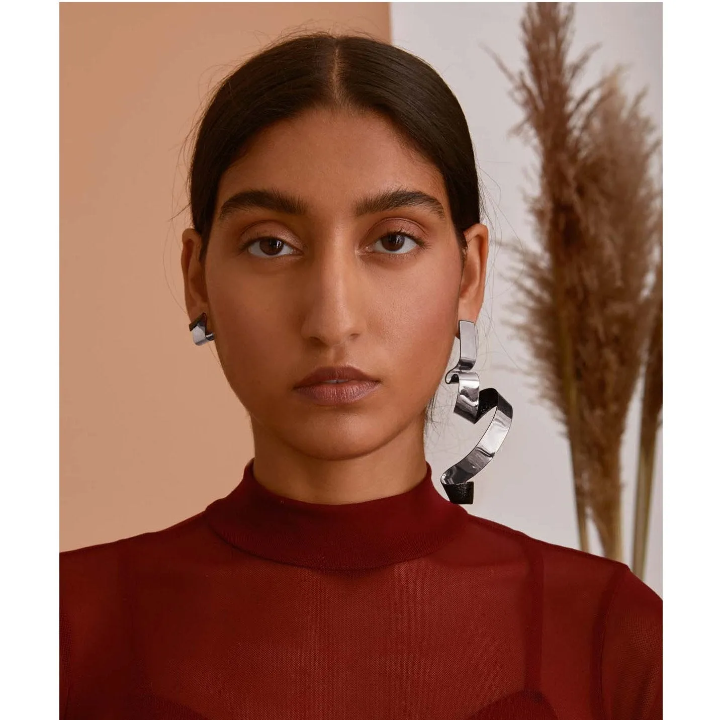 Rue Earring in Rhodium