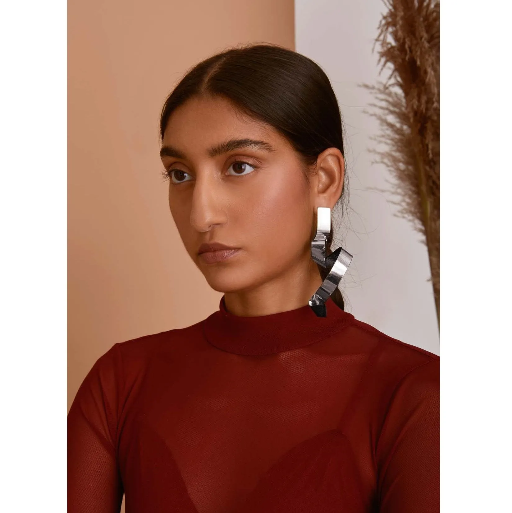 Rue Earring in Rhodium