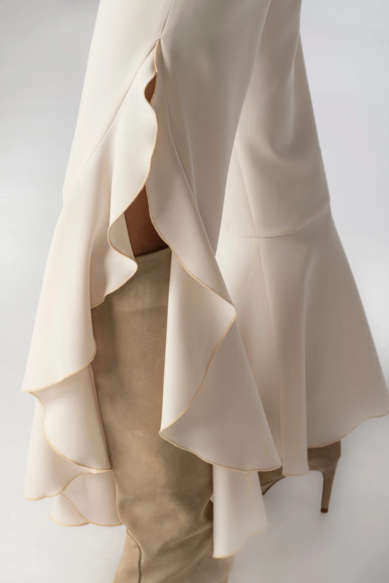 Ruffle Pant