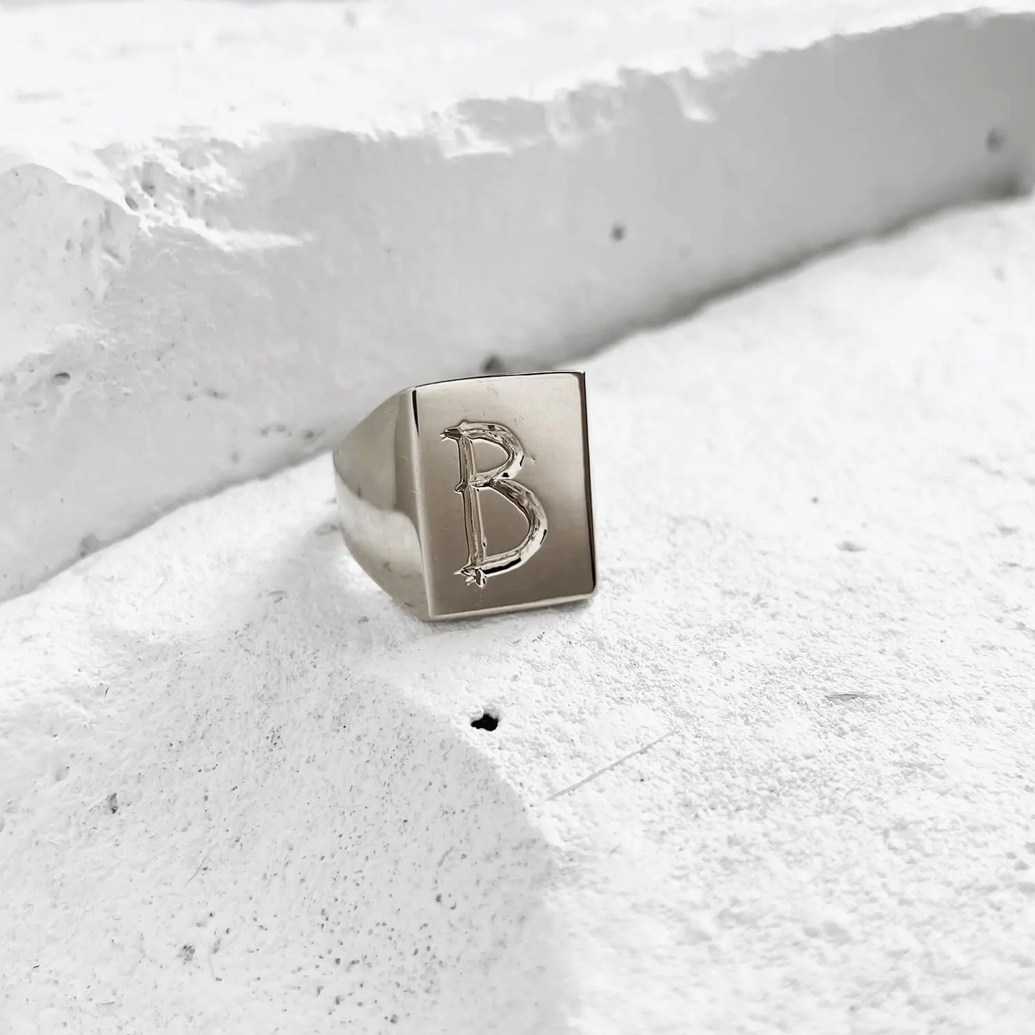 Scrawled Initial Ring in Silver (A-Z)