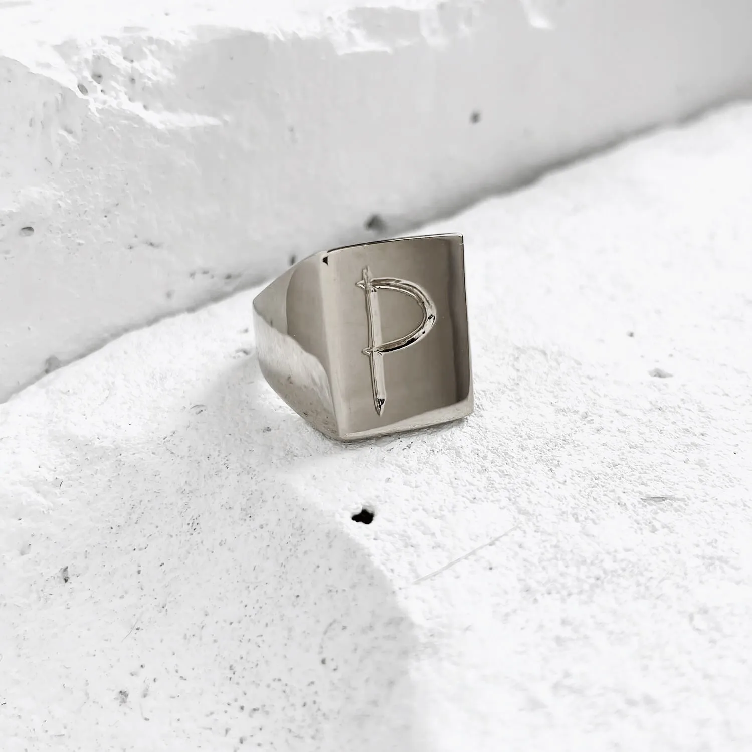 Scrawled Initial Ring in Silver (A-Z)