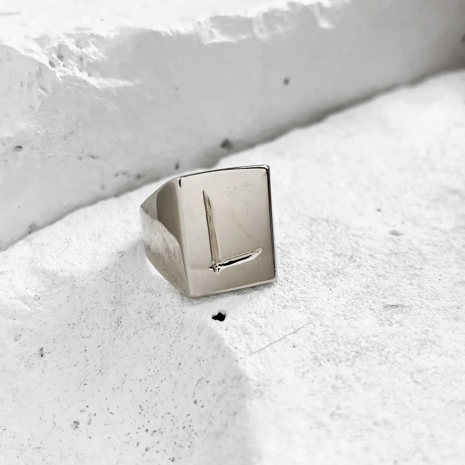 Scrawled Initial Ring in Silver (A-Z)