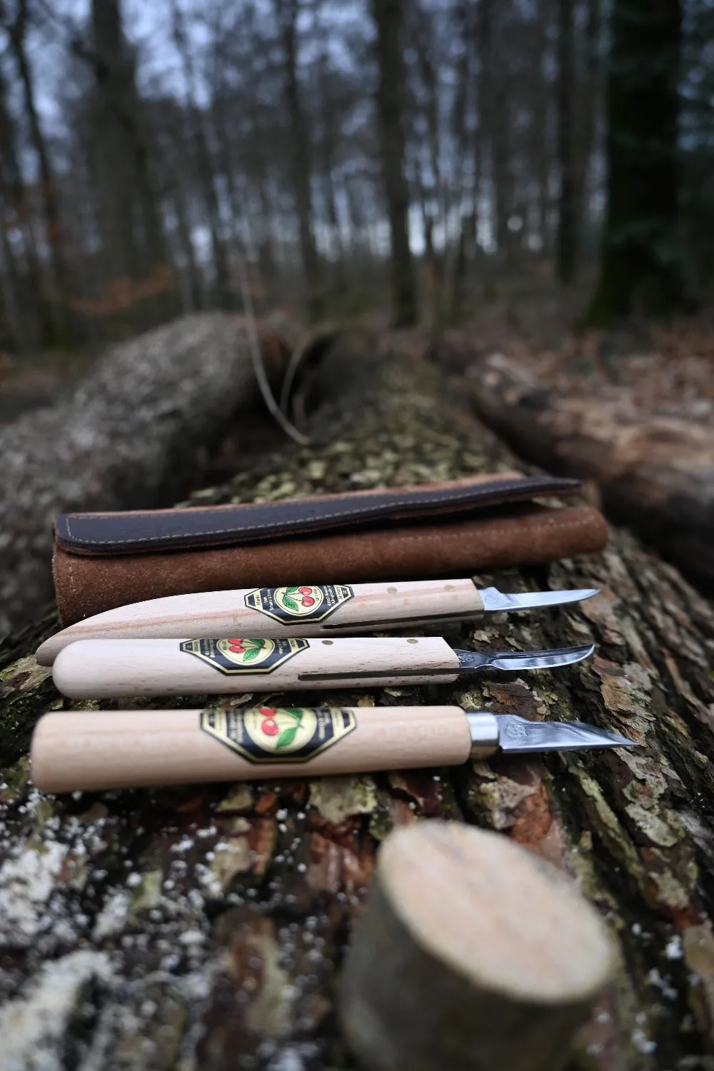 Set of 3 x carving knives in suede leather wallet (Two Cherries)