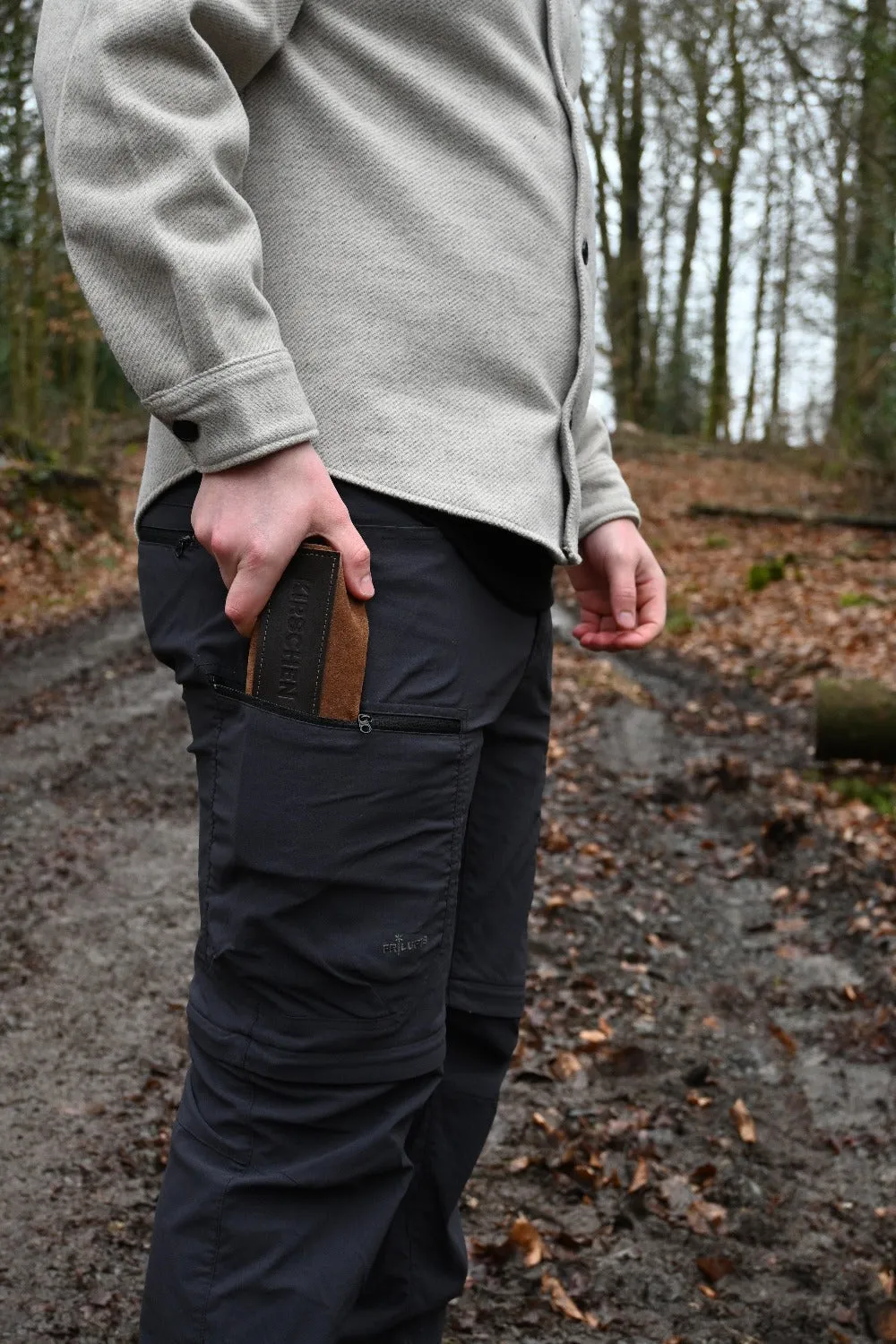 Set of 3 x carving knives in suede leather wallet (Two Cherries)