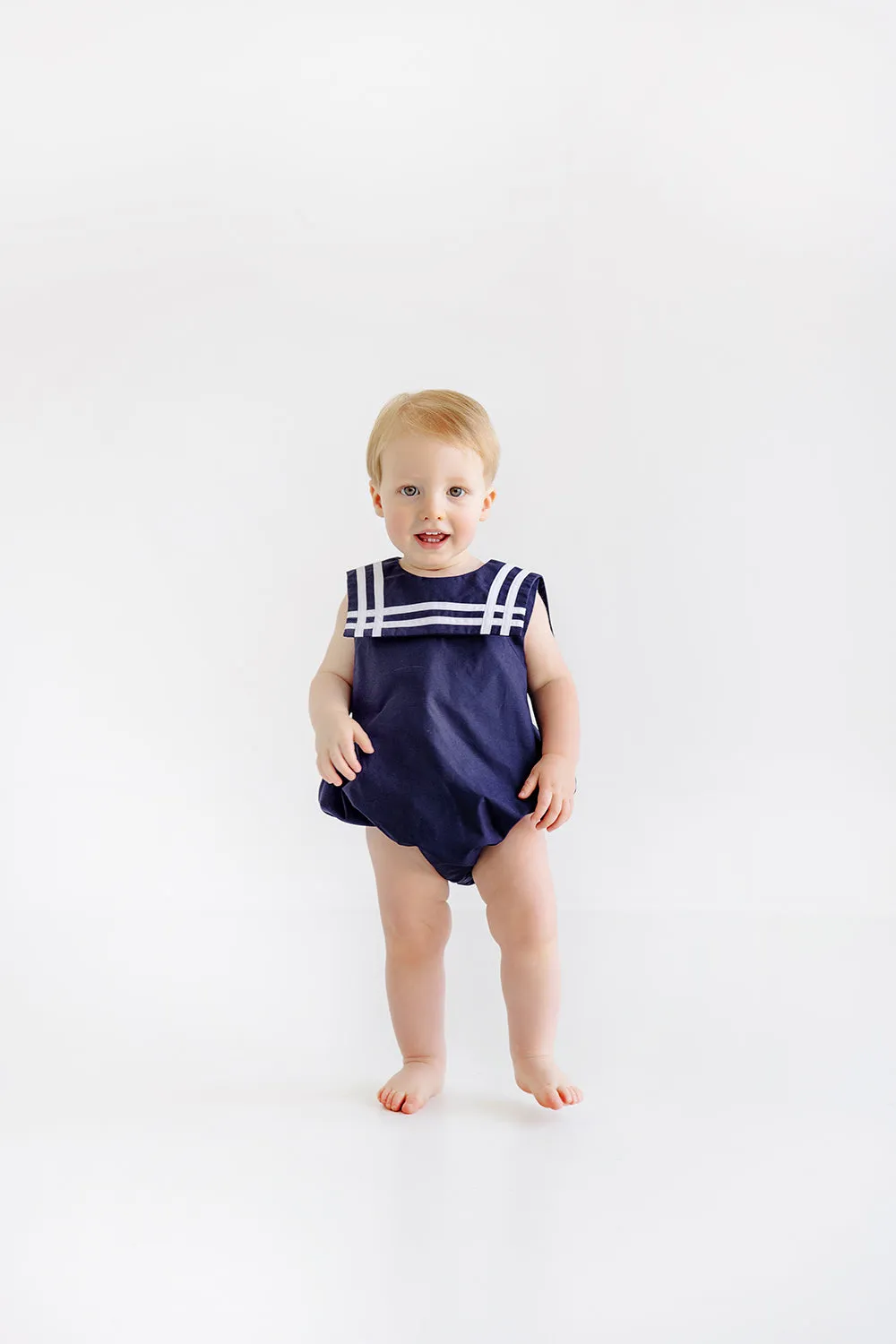 Sleeveless Townes Top Sail Bubble - Nantucket Navy with Worth Avenue White