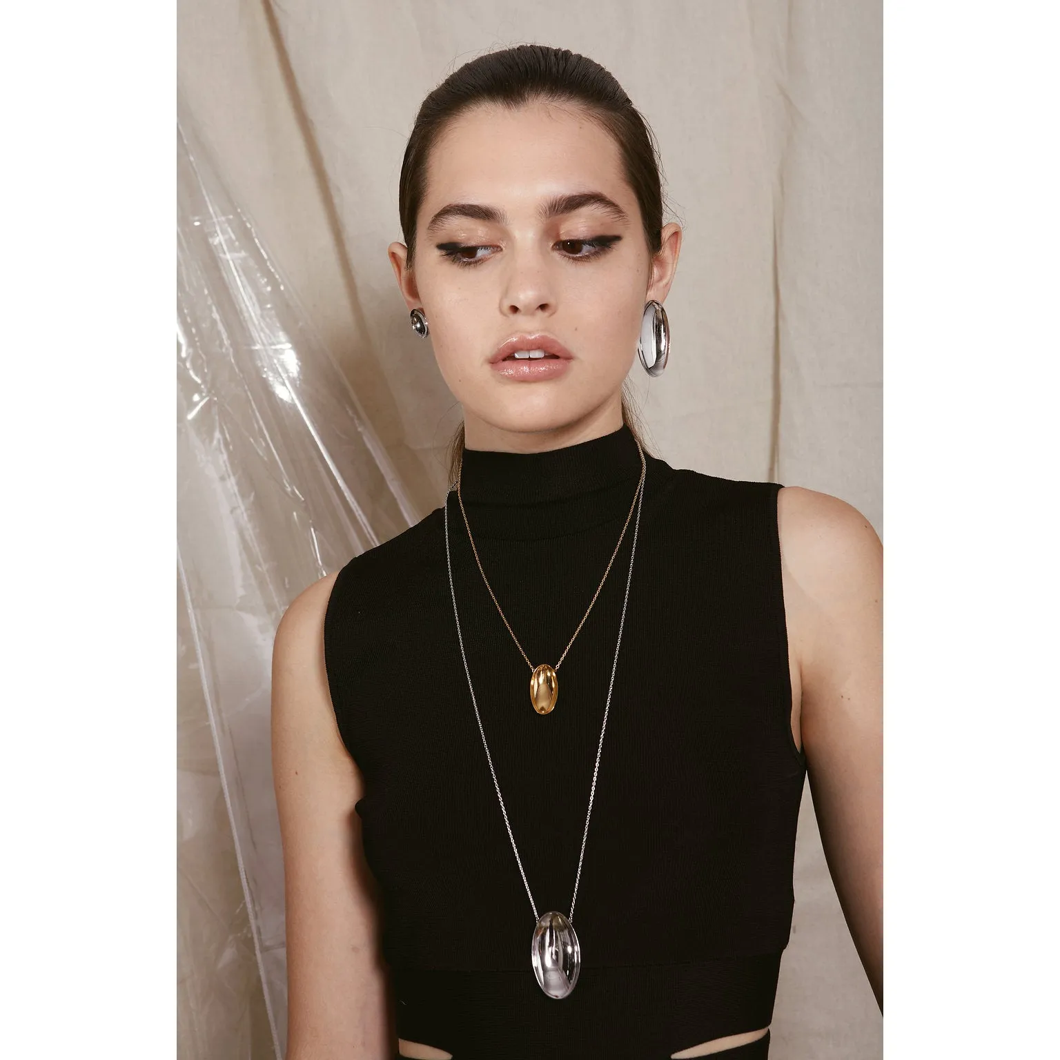 Small Basin Necklace in Gold