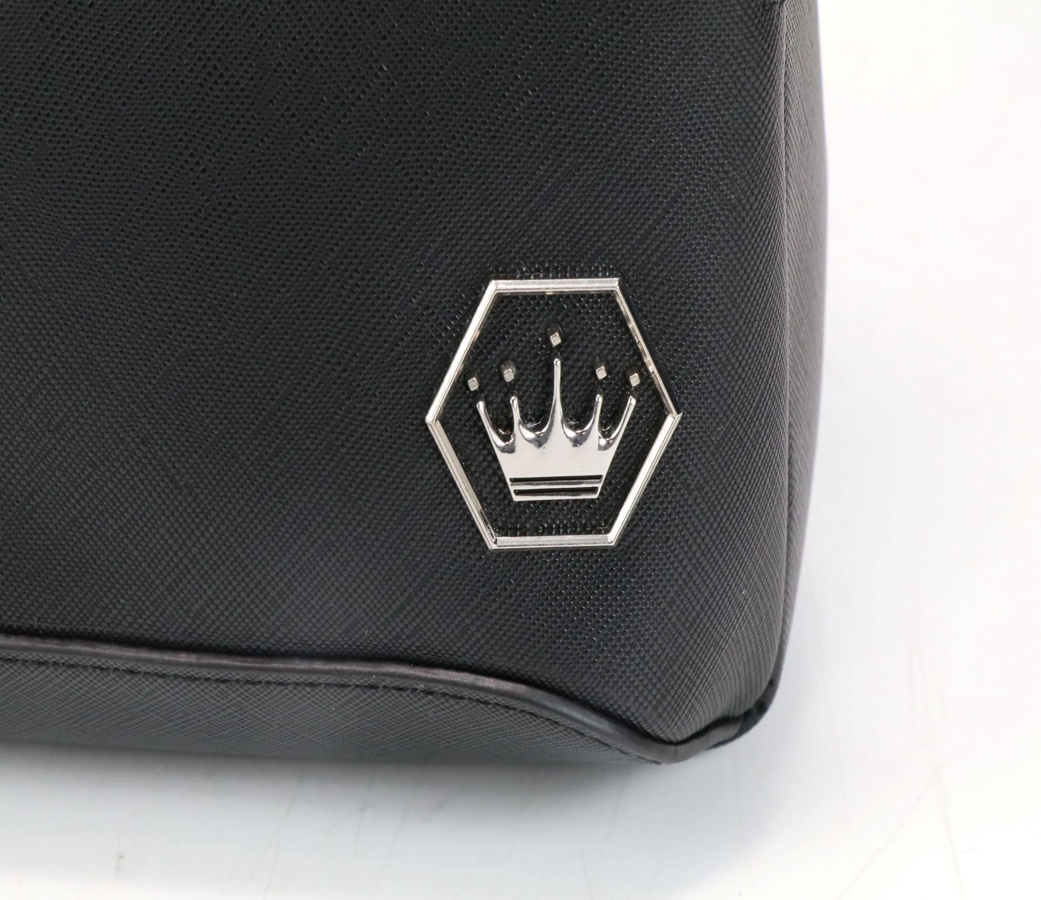 STORM BLACK CROSSBODY SLING BAG