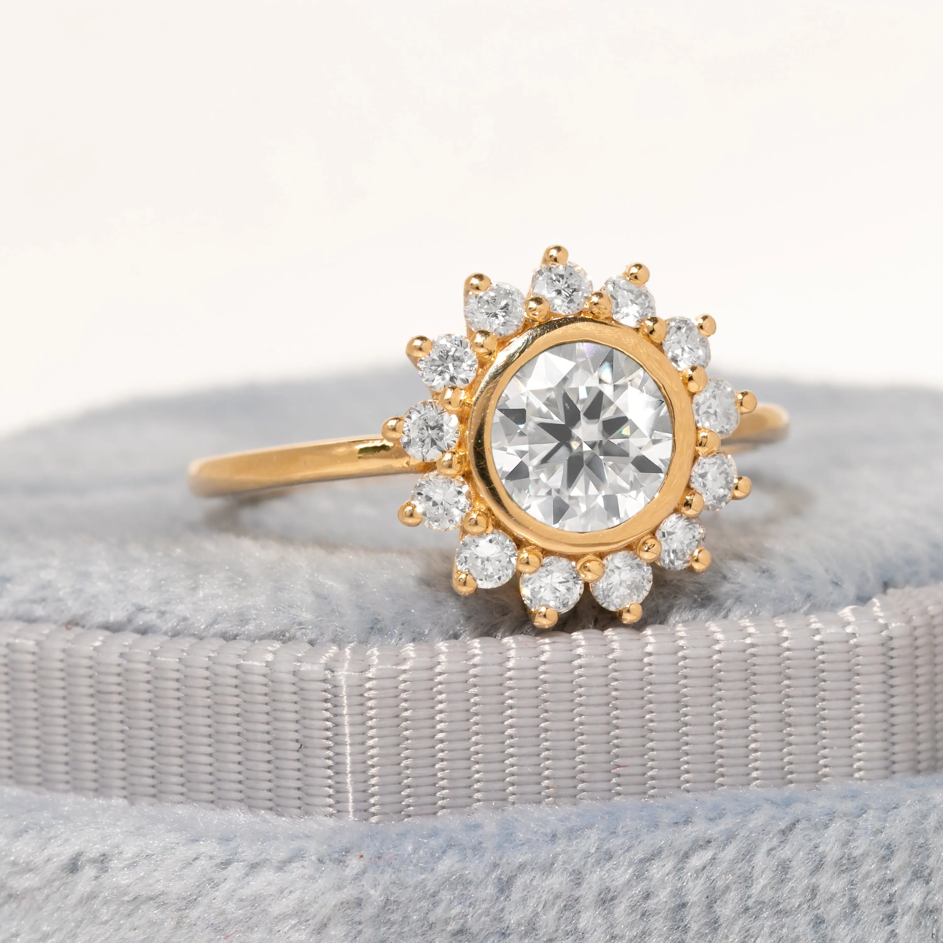 Sunny Moissanite Ring