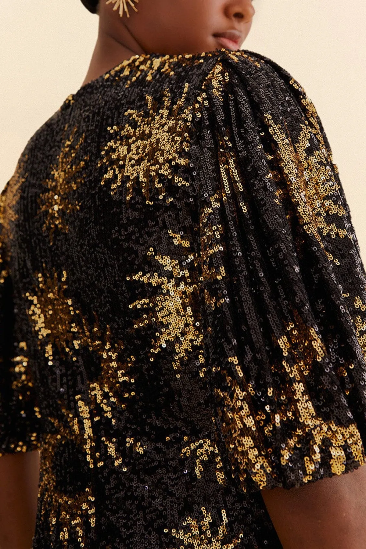 Sunny Mood Sequin Mini Dress in Black