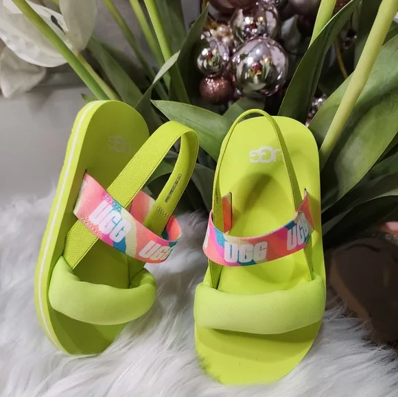 UGG Zuma Sling SlideGirls' Toddler brand new