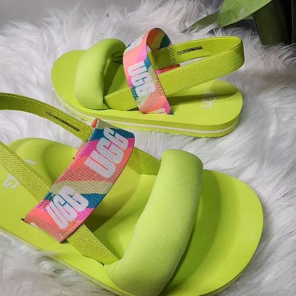 UGG Zuma Sling SlideGirls' Toddler brand new