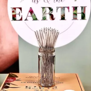 Us   The Earth | Sisal Straw Cleaner