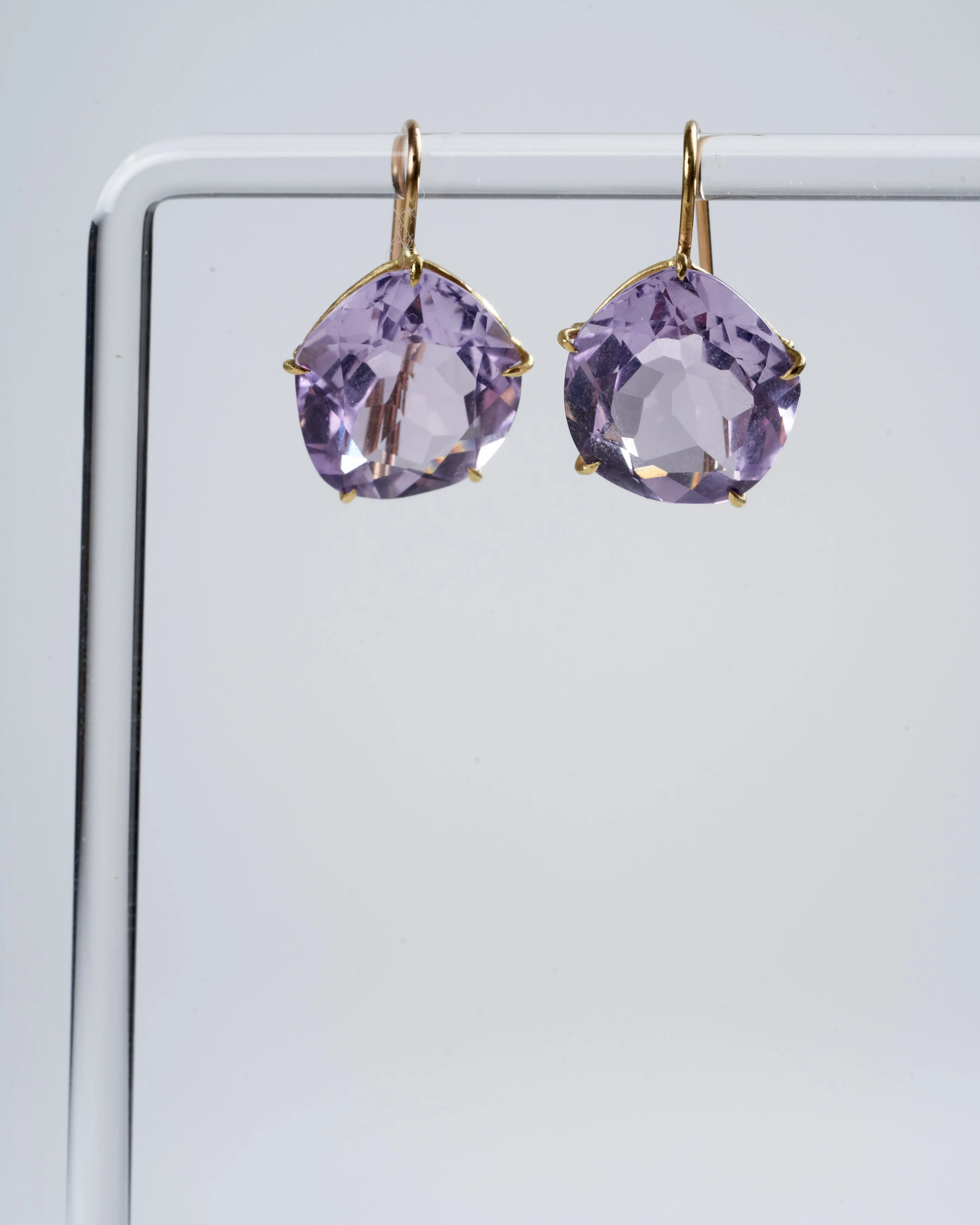 violet amethyst petal earring