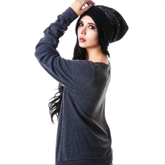 WILDFOX New Years Resolutions Sweatshirt NWT, M