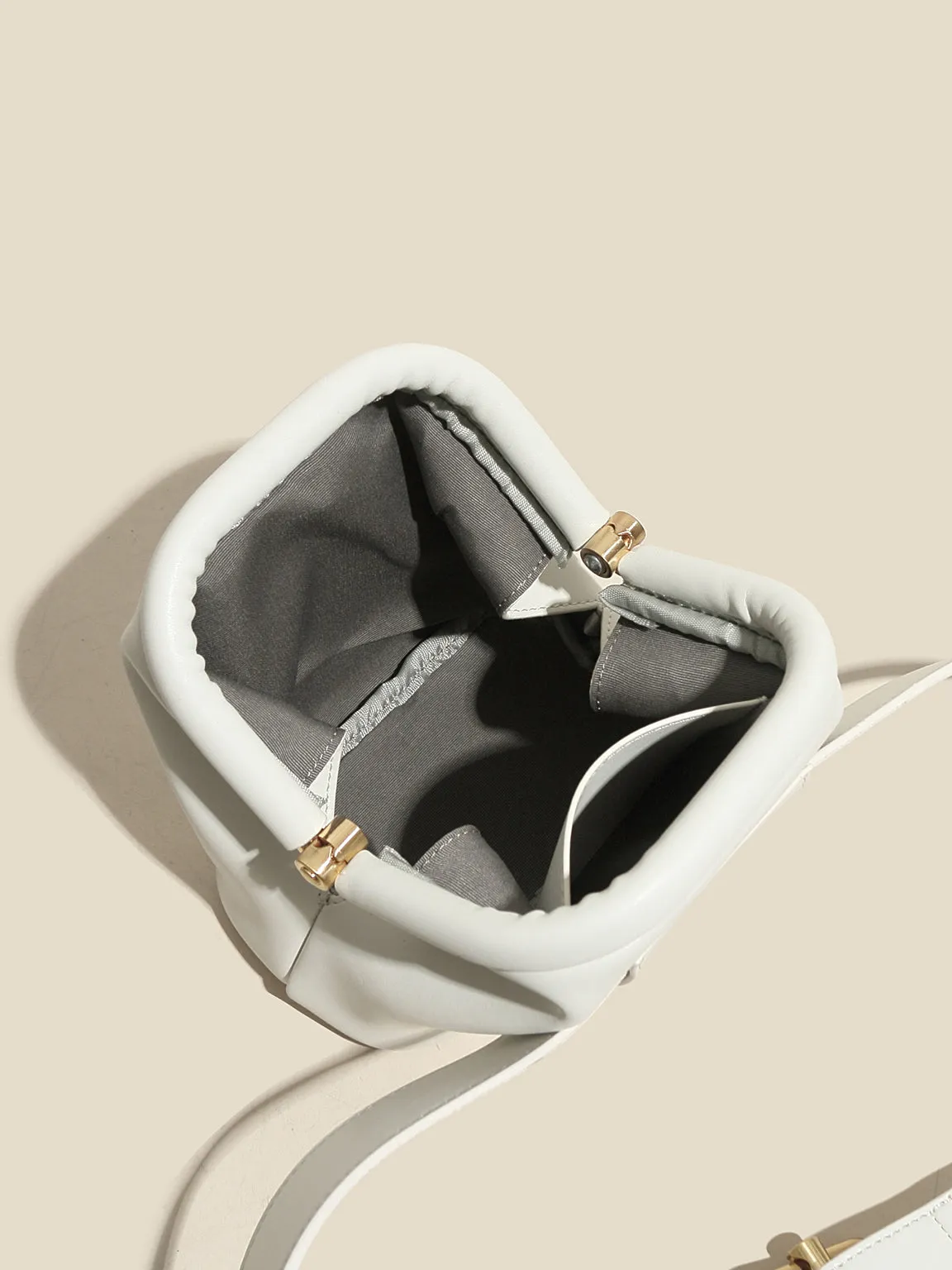 Women's Mini Brot Bag Leather Fanny Pack Clasp Closure Belt Bag