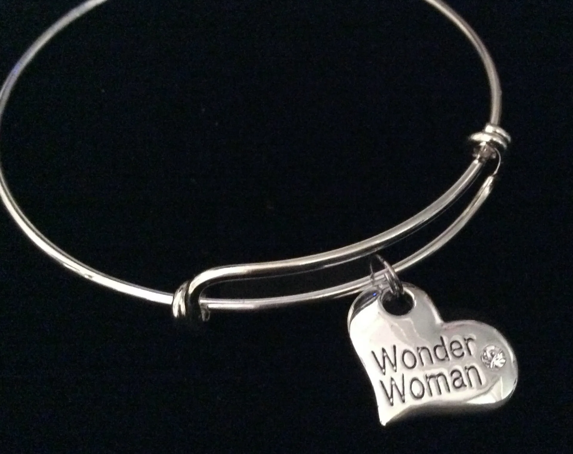 Wonder Woman Heart Silver Expandable Charm Bracelet Adjustable Wire Bangle Gift