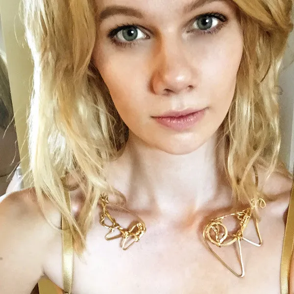 Yeux Open Choker