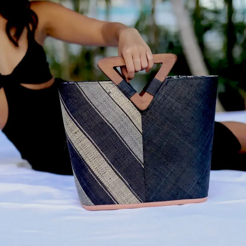 Zuki Two Tone Straw Tote